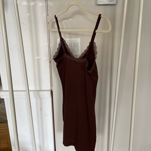NEW H&M Lace Trim Ribbed Slip Dress - Picture 3 of 3